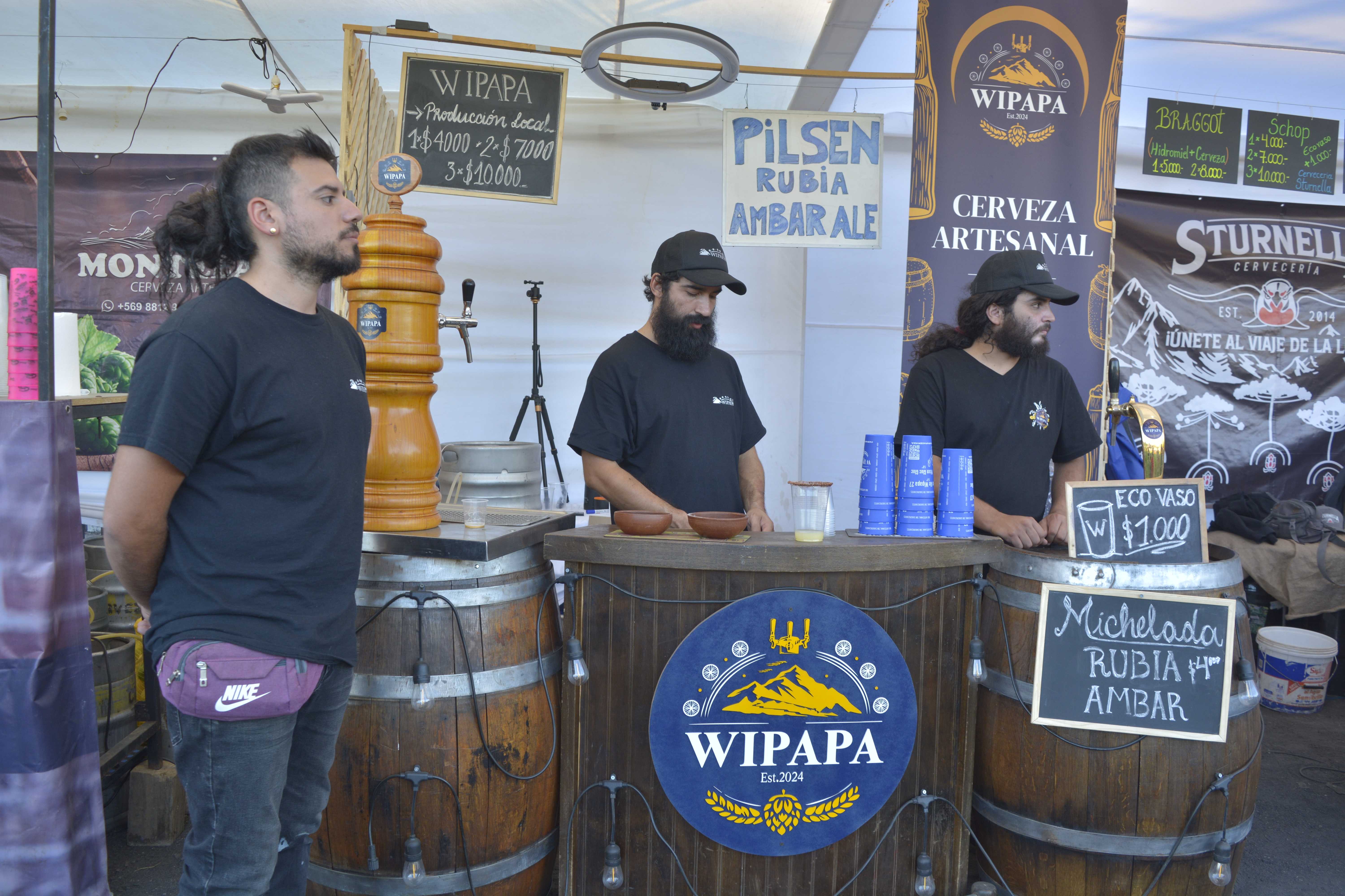 Equipo de Wipapa en acción